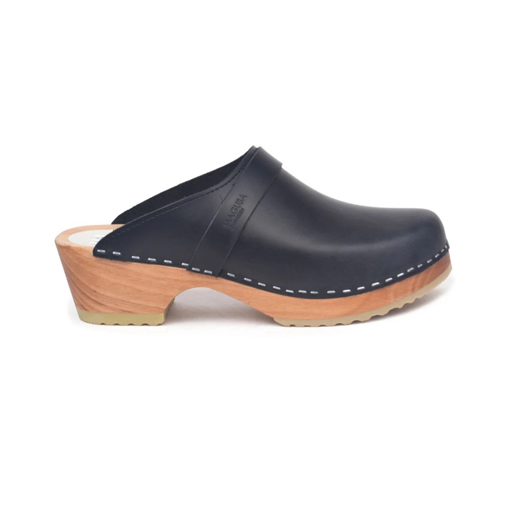 Maguba Clogs